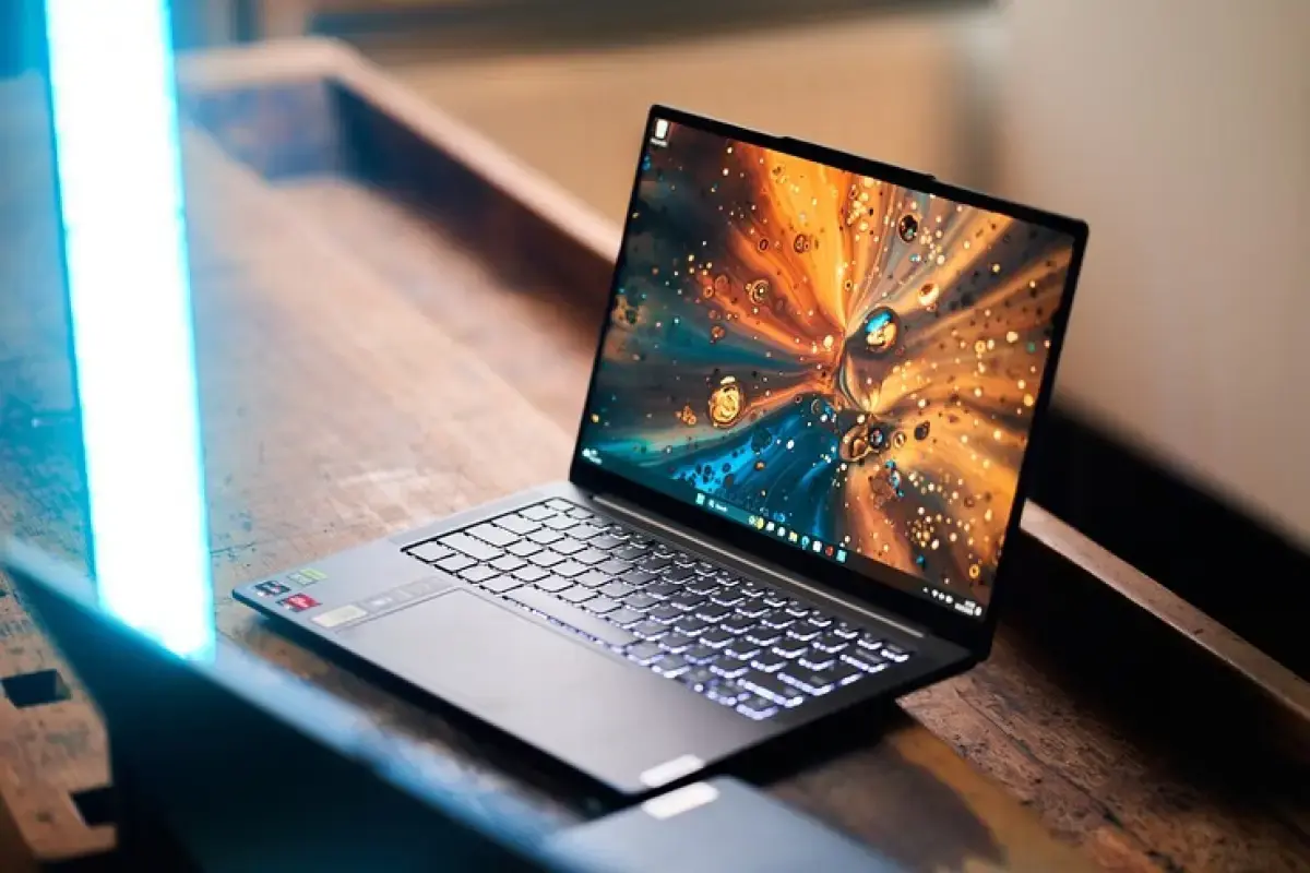 Rekomendasi Laptop Lenovo Yoga Pro 7: Laptop Multiguna untuk Kreativitas dan Produktivitas